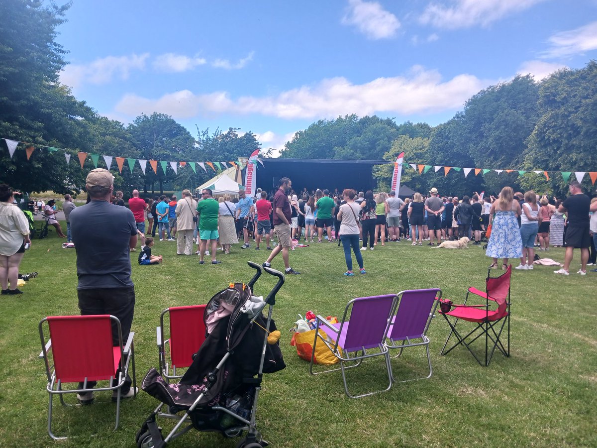 It's beautiful here with great entertainment.  Call down to Brickfields.  Drimnagh #Drimnaghfestival