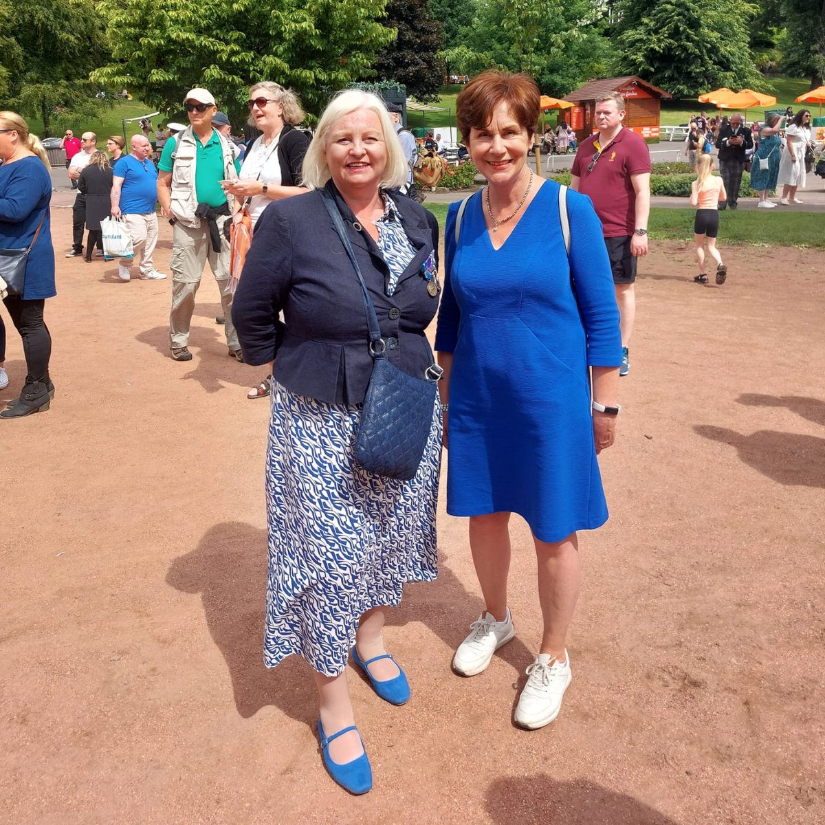 Also at Edinburgh #ArmedForcesDay, I enjoyed chatting to Janette Deans of the Women's Royal Army Corps Association, which offers comradeship and lasting friendship to all women who have served in the British Army. #SaluteOurForces