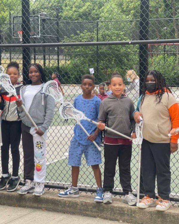 PS59BK's tweet photo. Meet some of the members of our new LACROSSE team! 

Yes, P.S. 59 has started this new team under the coaching of Mr. Dunn. Look out for us on the field next school year!

FYI, Team Sports offerings at P.S. 59:
Basketball 🏀 
Soccer ⚽️ 
Lacrosse 🥍
Cheerleading 📣
@NYCPSD14 https://t.co/XzVyYzck8u