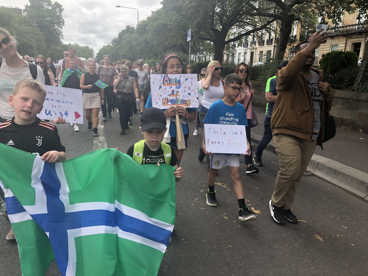 The Uist flag flying proudly at Glasgow's Ferry Justice march today!