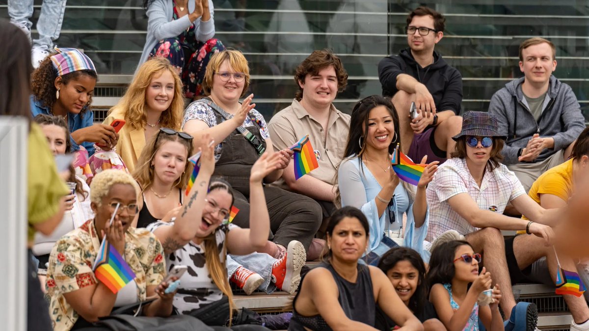 NavyPier's tweet photo. Join Navy Pier today for live music, educational programs, on-site resources, and more for Navy Pier Pride, sponsored by @Orsted. Celebrate diversity, inclusivity and support at this annual event!🏳️‍🌈
📅: June 24
⏰: 11:00AM-11:30PM
📍: Navy Pier

ℹ️: https://t.co/T397WKn6Gz https://t.co/SQjvmO6GXA