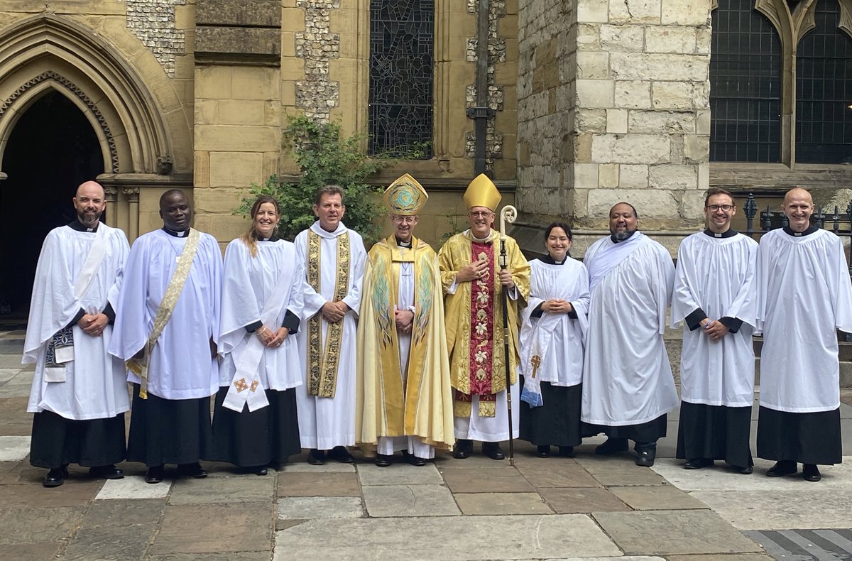 BishopSouthwark's tweet photo. … not forgetting our 7 pioneer curates bringing our total to a magnificent 26 - grateful to @willscookson and our Vocations Team for encouraging and supporting this important strand @SouthwarkCofE https://t.co/97RjPOnHGF