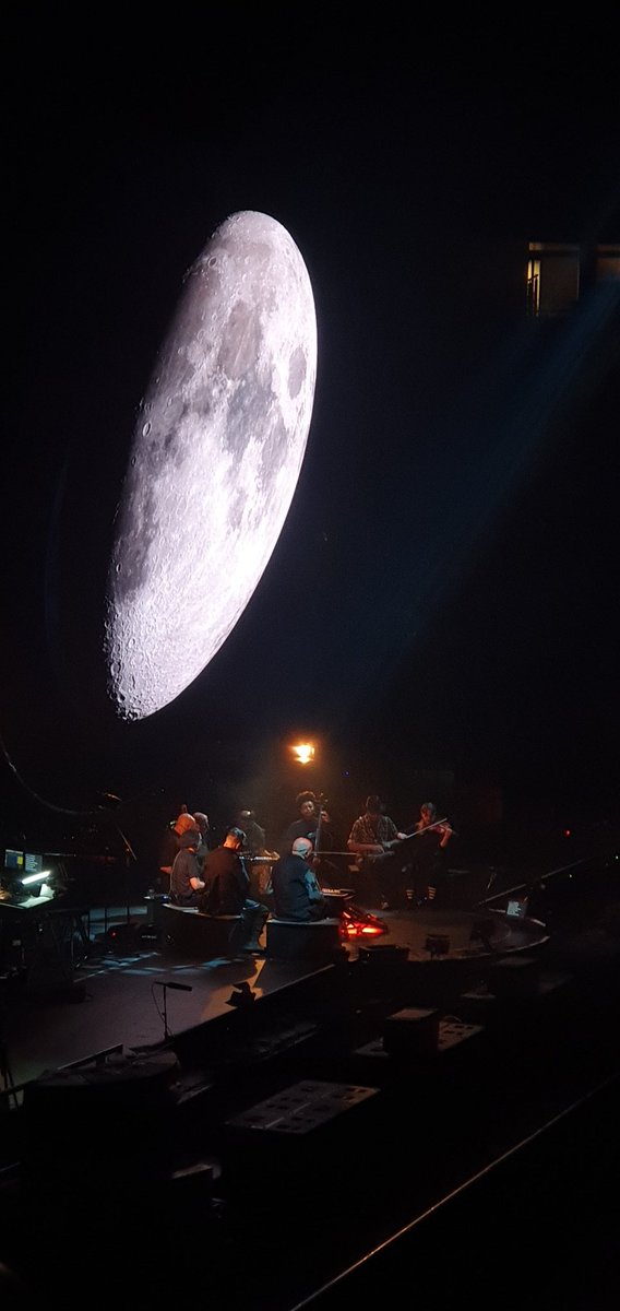 I think this might be one of the best gig photos I've ever taken - <a href="/itspetergabriel/">Peter Gabriel</a> in Manchester last night.