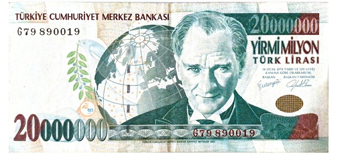 20.000.000.-TL = $0.79
Ve bunlar daha iyi günlerimiz...
<a href="/HMBakanligi/">T.C. Hazine ve Maliye Bakanlığı</a> <a href="/ticaret/">T.C. Ticaret Bakanlığı</a> <a href="/tcbestepe/">T.C. Cumhurbaşkanlığı</a> <a href="/csgbakanligi/">T.C. Çalışma ve Sosyal Güvenlik Bakanlığı</a> <a href="/adalet_bakanlik/">T.C. Adalet Bakanlığı</a> <a href="/AYMBASKANLIGI/">Anayasa Mahkemesi</a> <a href="/Merkez_Bankasi/">Merkez Bankası</a> 
Bu utanç gene de yetmiyor <a href="/TBMMresmi/">TBMM</a> kimseye...