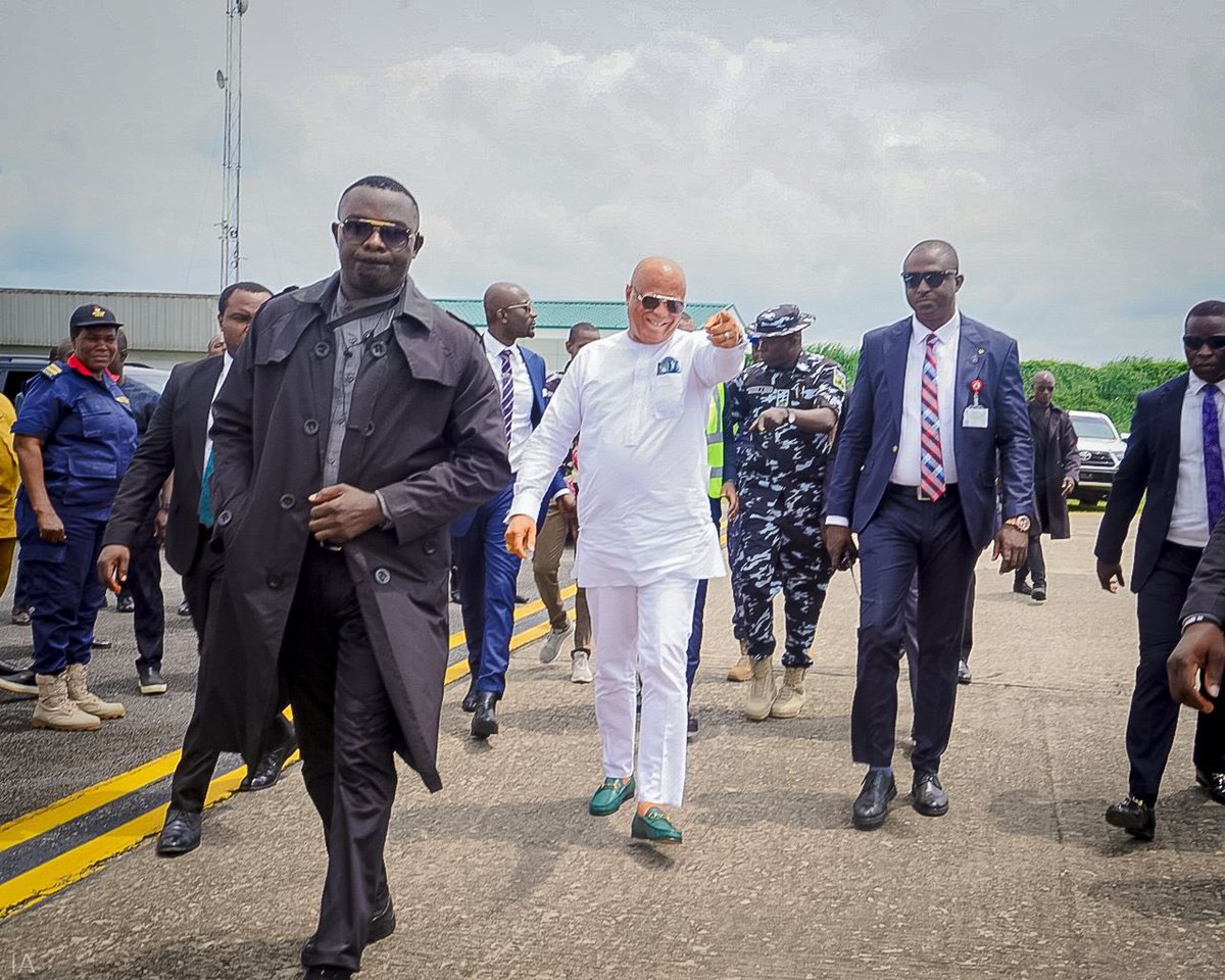 _PastorUmoEno's tweet photo. Today, as part of our commitment to bipartisan collaboration, I, along with the Deputy Governor, H.E. Distinguished Senator Akon Eyakenyi, and other esteemed officials, warmly welcomed the Senate President, H.E., Distinguished Senator Godswill Akpabio (CON), on his inaugural visit to our state following his election as the President of the Senate of the Federal Republic of Nigeria.

Together, we will forge ahead in unity to achieve our shared developmental objectives in alignment with our ARISE Agenda.