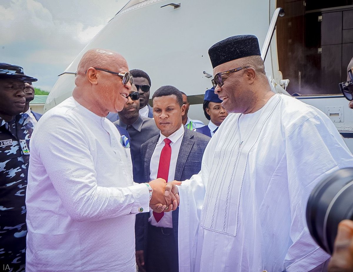 _PastorUmoEno's tweet photo. Today, as part of our commitment to bipartisan collaboration, I, along with the Deputy Governor, H.E. Distinguished Senator Akon Eyakenyi, and other esteemed officials, warmly welcomed the Senate President, H.E., Distinguished Senator Godswill Akpabio (CON), on his inaugural visit to our state following his election as the President of the Senate of the Federal Republic of Nigeria.

Together, we will forge ahead in unity to achieve our shared developmental objectives in alignment with our ARISE Agenda.