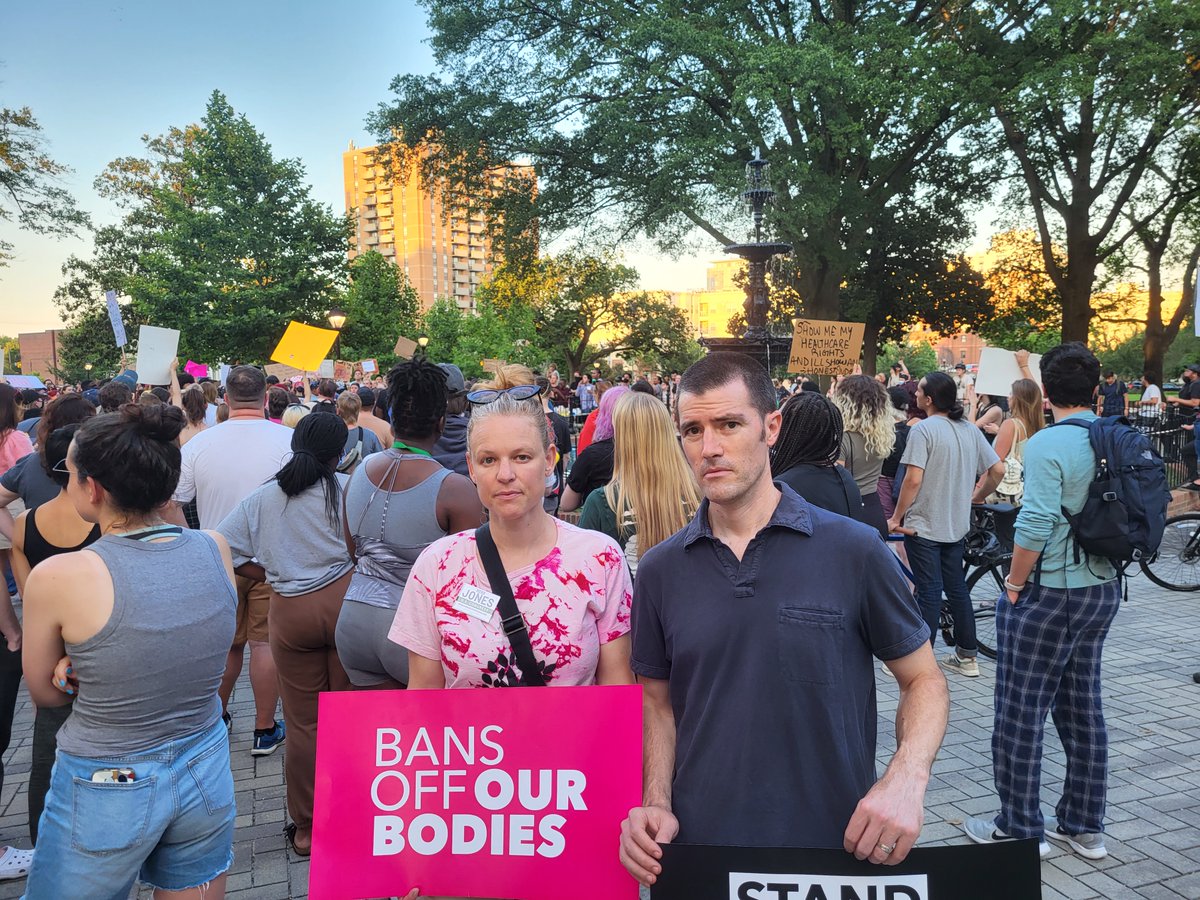 RachelAnneLevy's tweet photo. One year ago today, we lost our federal reproductive rights and marched in Richmond.
I stand firm in my promise to fight to keep our reproductive rights, autonomy, and freedoms in Virginia, including access to contraception and safe & legal abortion.
#RachelRunsForUs https://t.co/KbK1O97Jwl