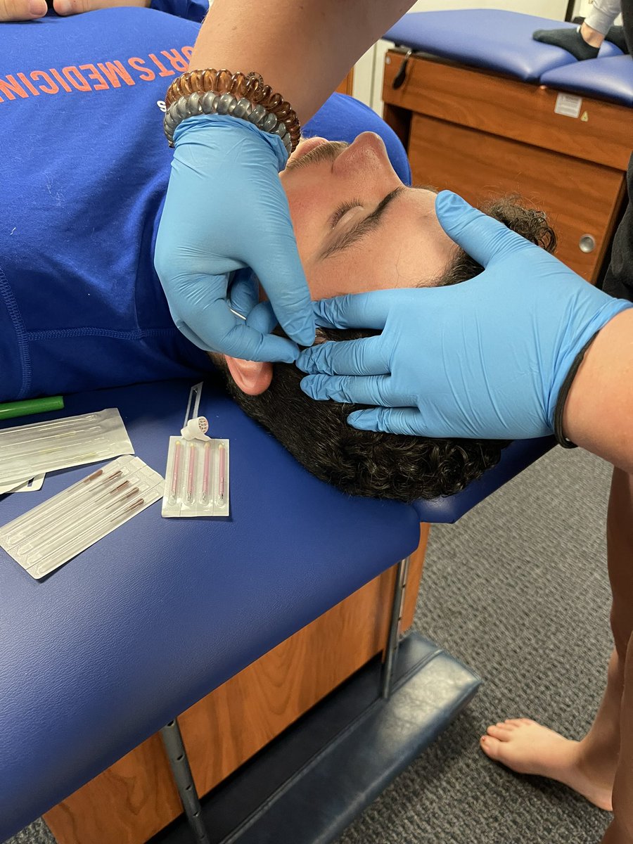 LATechSportsMed's tweet photo. The things we do for our athletes. Part ✌🏻 of our dry needling class with United Dry Needling off to a hot start this morning https://t.co/aCpFxIEqch