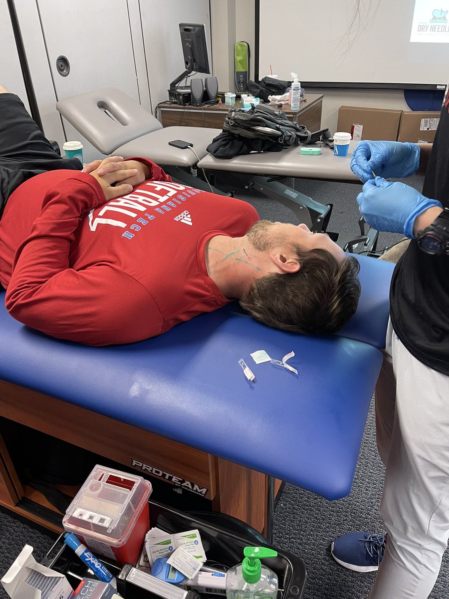 LATechSportsMed's tweet photo. The things we do for our athletes. Part ✌🏻 of our dry needling class with United Dry Needling off to a hot start this morning https://t.co/aCpFxIEqch