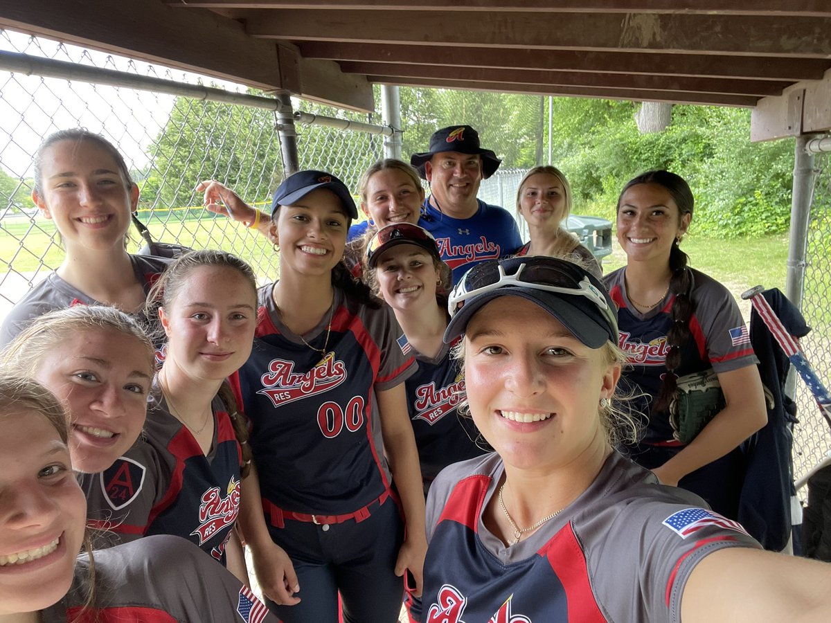 18U Halo and 18U Gold start our bracket play 2-0 at the NE College Showcase