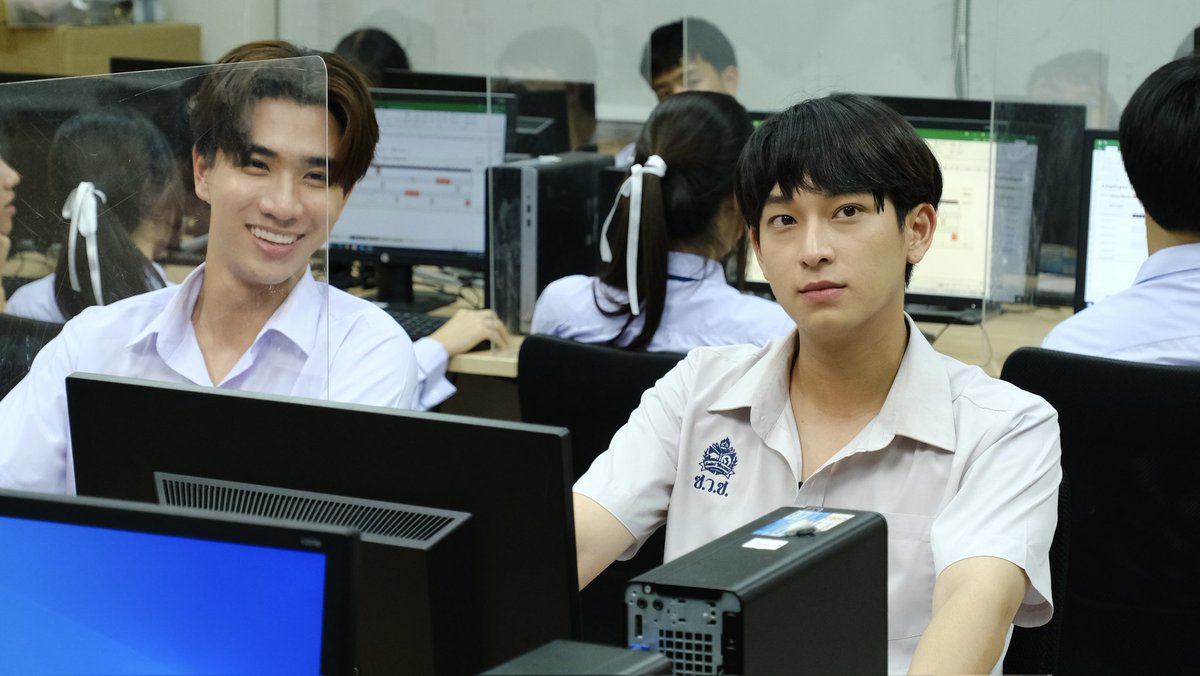The classroom picture from #DangerousRomance set, My excitement for this show is getting up everyday.

Cr. @.Dangerous_Rom

#PerthTanapon #KDPPE #ChimonWachirawit #PerthChimon #เพิร์ธชิม่อน #DangerousRomanceQ9 #หัวใจในสายลมQ9