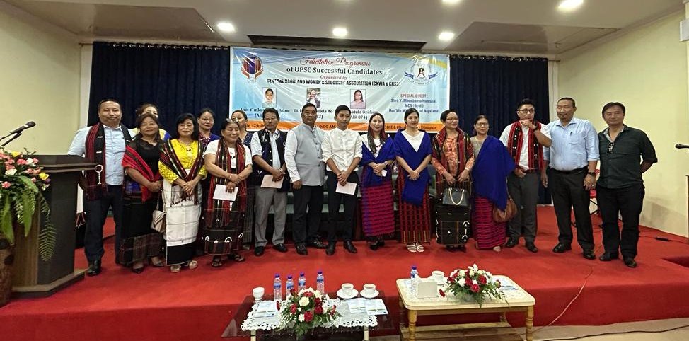 cntc_03's tweet photo. Central Nagaland Women Association (CNWA) and Central Nagaland Students Association (CNSA) organized a felicitation program today at Dimapur to honour 3 candidates who cleared UPSC CSE 2022:
1. Yimkum I Ozukum (AIR 203) 
2. Imkongnukla Ao (AIR 723) 
3. W Aotula Ozukum (AIR 874) https://t.co/QaoWhW08qr