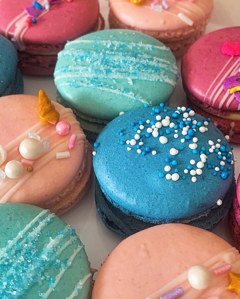 Today’s the day! Beer Fest 2023 starts at noon. No ticket? No problem! Just come out and buy beers off the menu at regular price. Hot Box Pretzels and Flavor Bomb Macaroons will be here. Live music starts at 2! 🍺