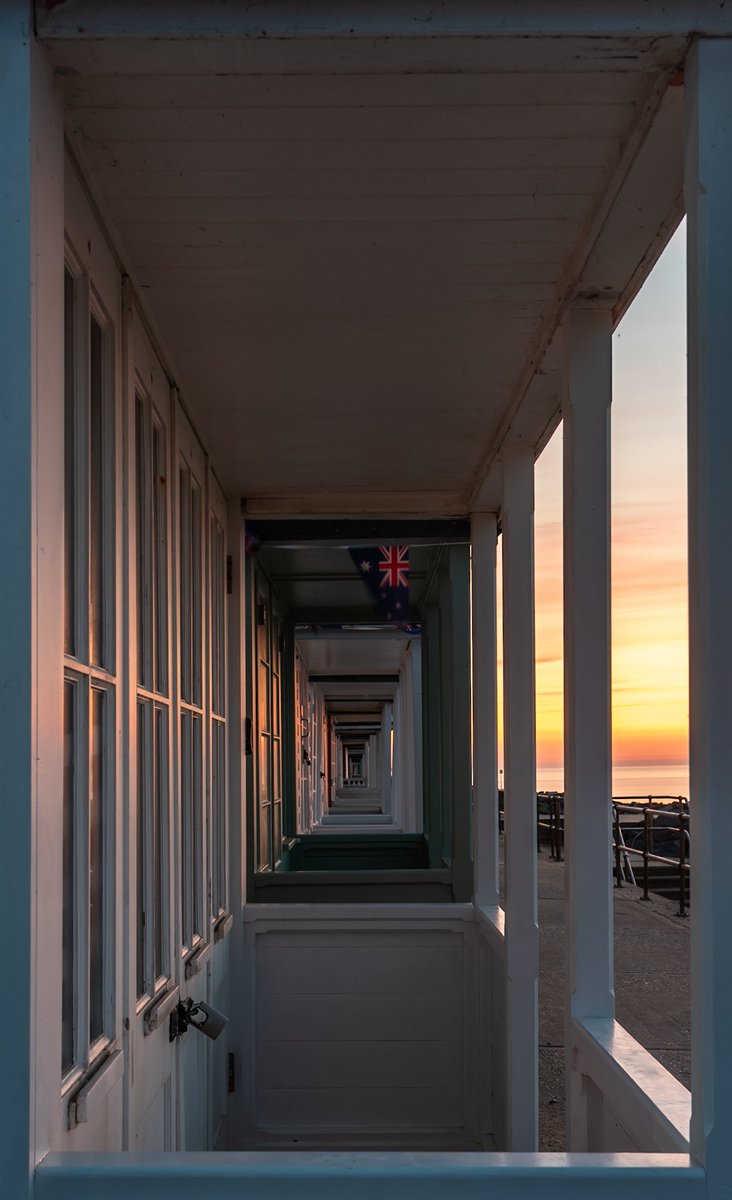 PhotosbyRobG's tweet photo. Sunrise at Southwold last weekend #photooftheday #photography #landscapephotography #Southwold  #Suffolk https://t.co/ctOzuN1Ji3