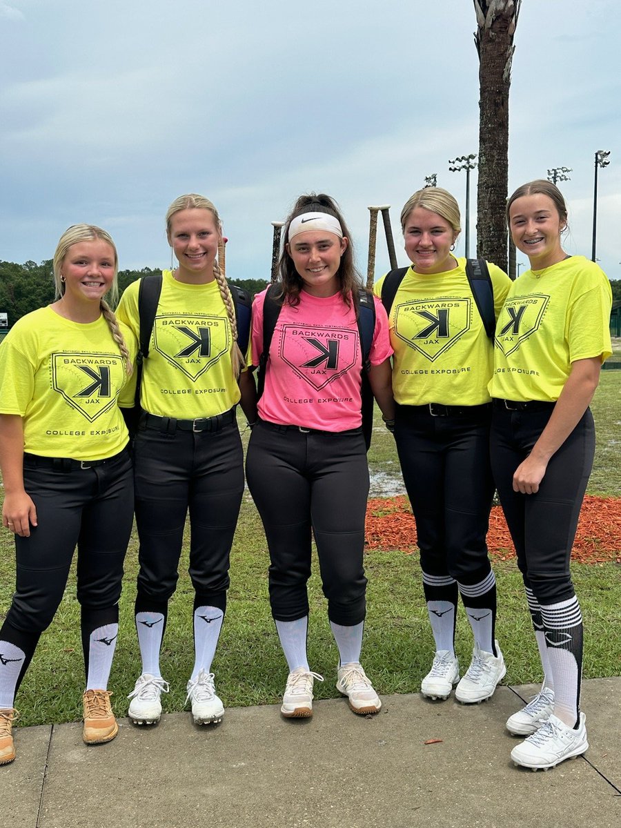 Thanks to all the coaches at the Backwards K! Working the weather!!