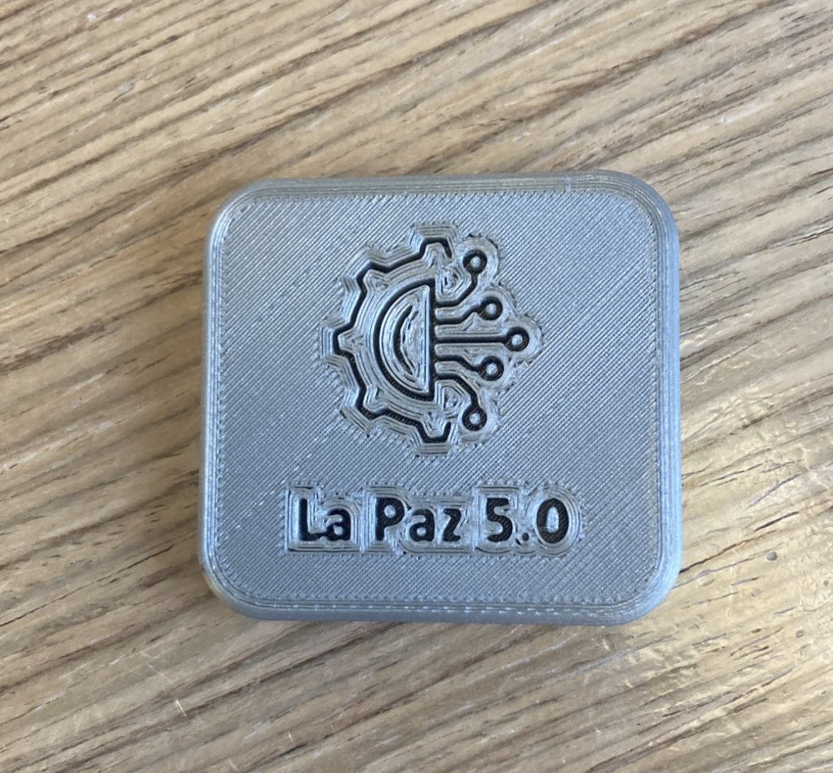 🖨️ ♥️ El FabLab 3D de La Paz obtiene licencia de fabricación de producto sanitario a medida
Medicina de precisión, mejora en los procedimientos quirúrgicos, más información y menos estrés para el paciente, más planificación y formación para profesionales, más control, etc.