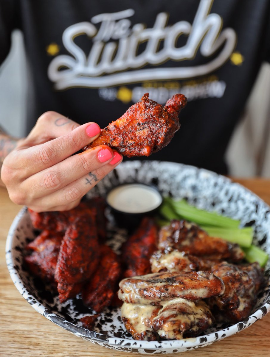 #Saturday is for ALL the Smoked Meats…but don’t skip those Oak Smoked Wings to get ya started. Oak Smoked, flash fried to finish. Sauced and tossed to order. Kicking off at 11am at The Switch. All are welcome. #TexasBBQ #BBQ #Barbecue #AustinEats #eeeeeats #ChickenWings