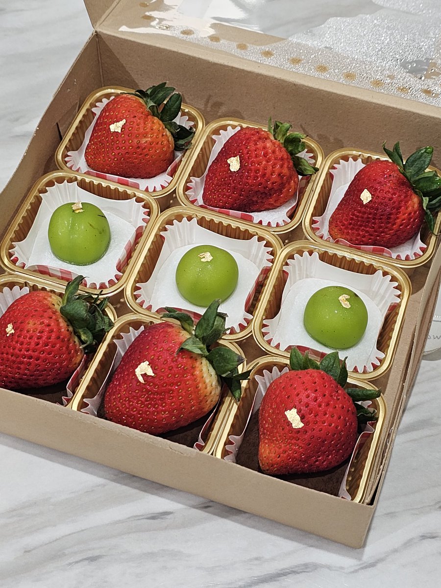 kwannawkk tweet media