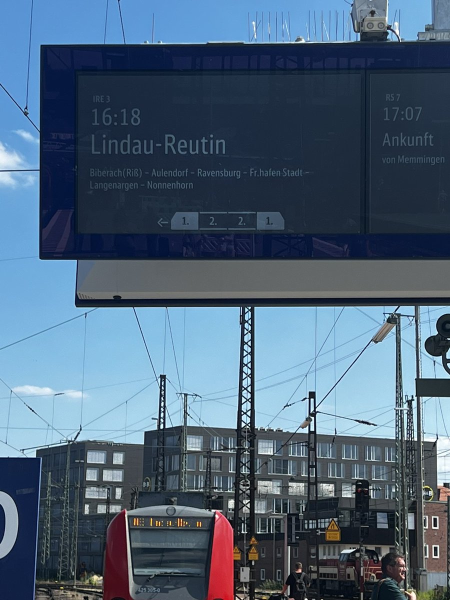 After a long day of train delays, finally on the last stretch to Lindau, Germany for the 2023 @lindaunobel meeting! Very excited to see what’s in store for the week and meeting all the young scientists and Nobel laureates attending this fantastic event! @_knaw @RMUtrecht #LINO23