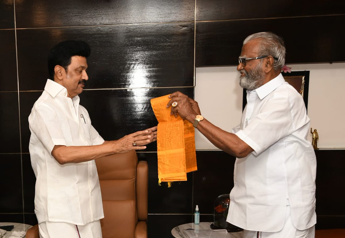 SKDMKTJ's tweet photo. கழகத் தலைவர் - மாண்புமிகு தமிழ்நாடு முதலமைச்சர் @mkstalin அவர்களை எனது பிறந்த நாளையொட்டி மரியாதை நிமித்தம் சந்தித்து வாழ்த்து பெற்றேன். https://t.co/pOjvmhUBcT