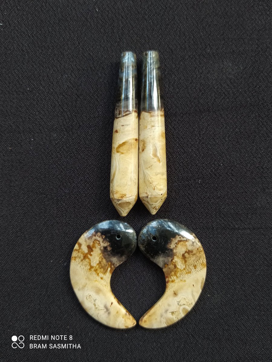 BramSasmitha's tweet photo. Earring palm root
Available for sale
#palmroot #earrings #artistsontwitter #jewellery #jewelry https://t.co/wG5rZsgvfa