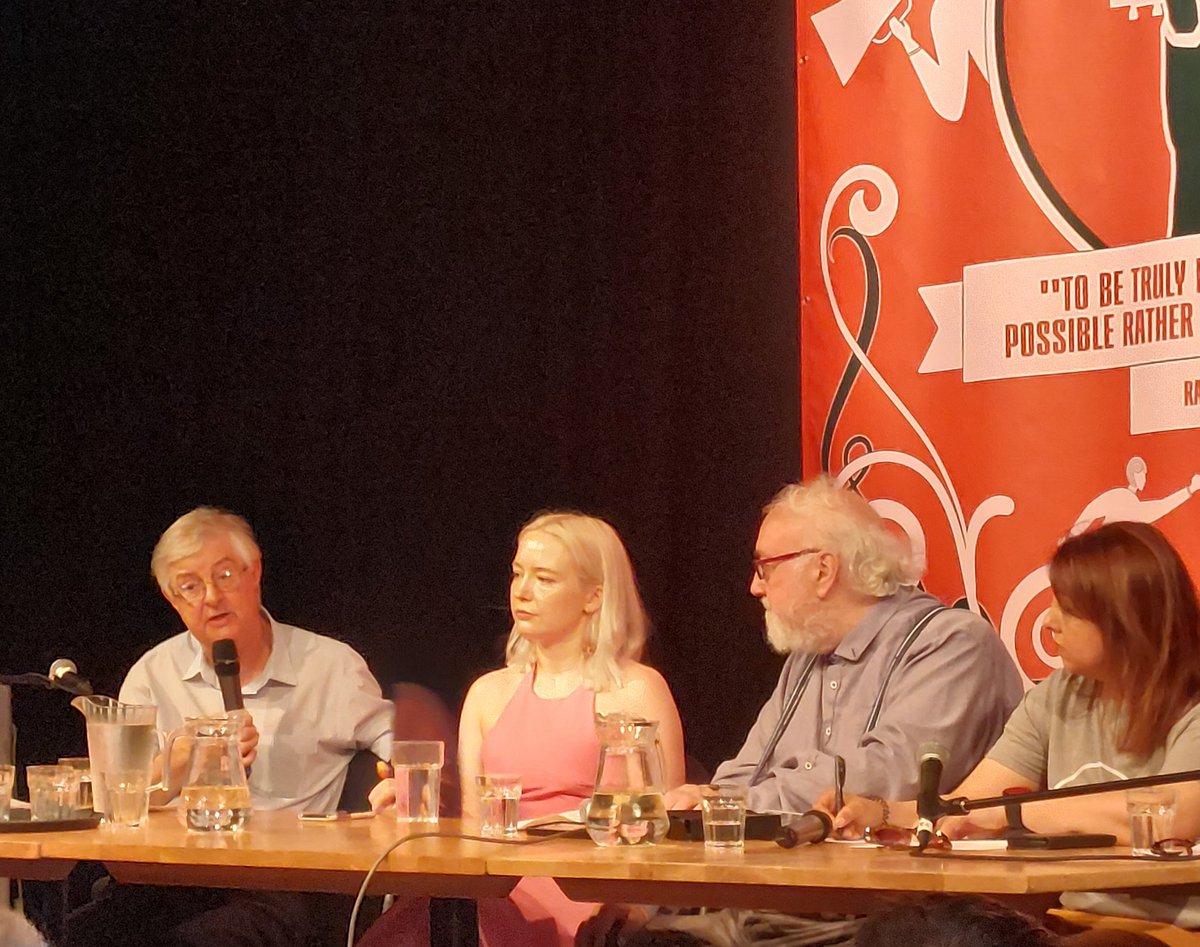 mish_rahman's tweet photo. Great to speak at @CardiffTWT on a panel discussing Refugees, Small Boats and Sanctuary.

Pleased to meet Wales First Minister @MarkDrakeford 

Inspiring event! https://t.co/k2cewyNMr4