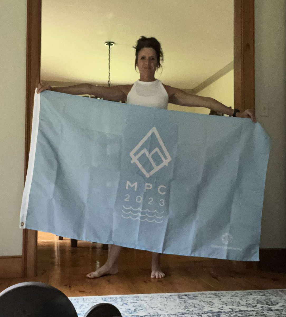 Just went to the mailbox❤️💌❤️😝 It’s a BEAUTY👍👍👍Inspiration and a travel companion all in one! Thank you @MyPeakChallenge @SamHeughan @MountainPeakers @RoadtripPeakers @GreenCoastPeak @HomeGymPeakers @CampingPeakers