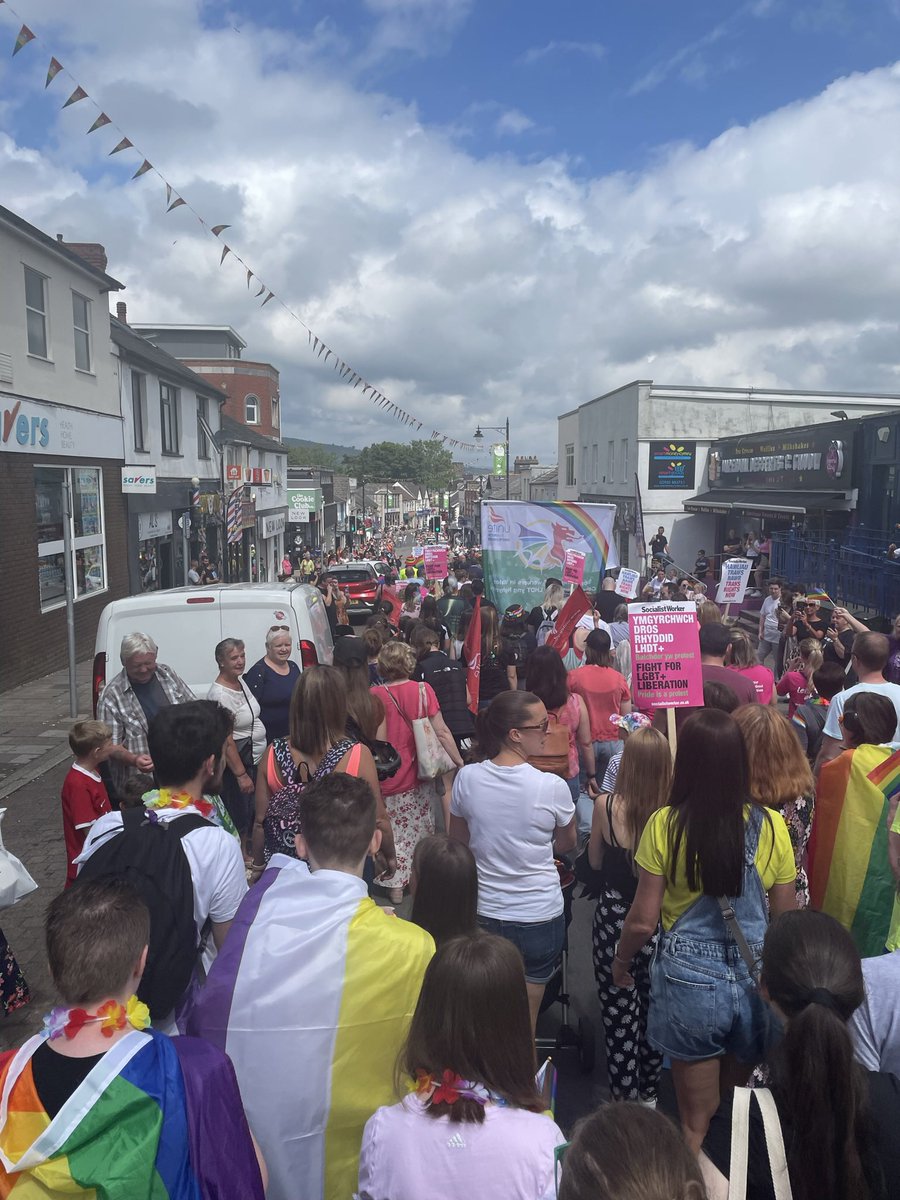 Idris Davies School 3_18 tweet media