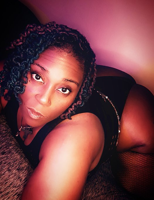 Have you ever loved someone who didn't love you back? What did that teach you about love? https://t.