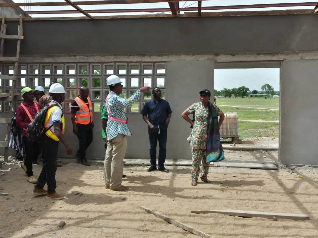 ANADEB_TOGO's tweet photo. Projet COSO
Le Général Dadja Maganawé : «Je suis maintenant convaincu que vous êtes capables de dialogue et de paix parce que … »
Lire l'article : 👇
https://t.co/lpFK2GJmsI
#ANADEB
#Denyigban
#Banquemondiale
#Cohesionsociale https://t.co/C7POr9MJhn