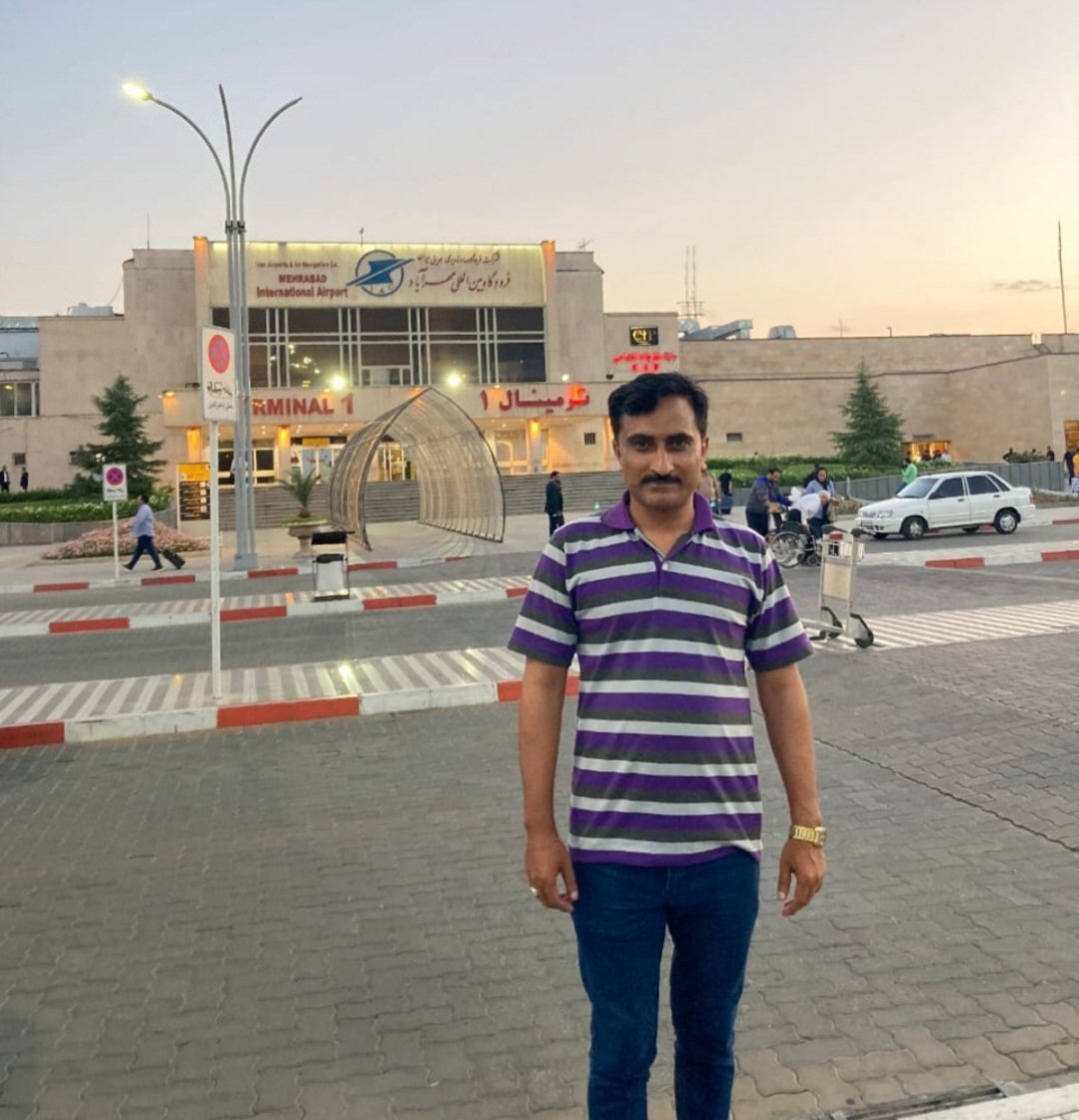 NMuztar's tweet photo. تہران ایئرپورٹ https://t.co/rv7x8u3glN