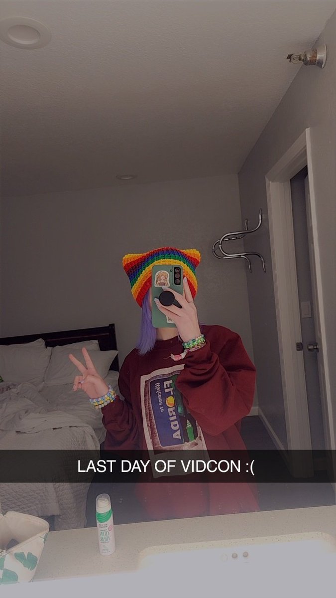Mel 💜 Vidcon On Twitter Last Day Of Vidcon Come See Me If You 