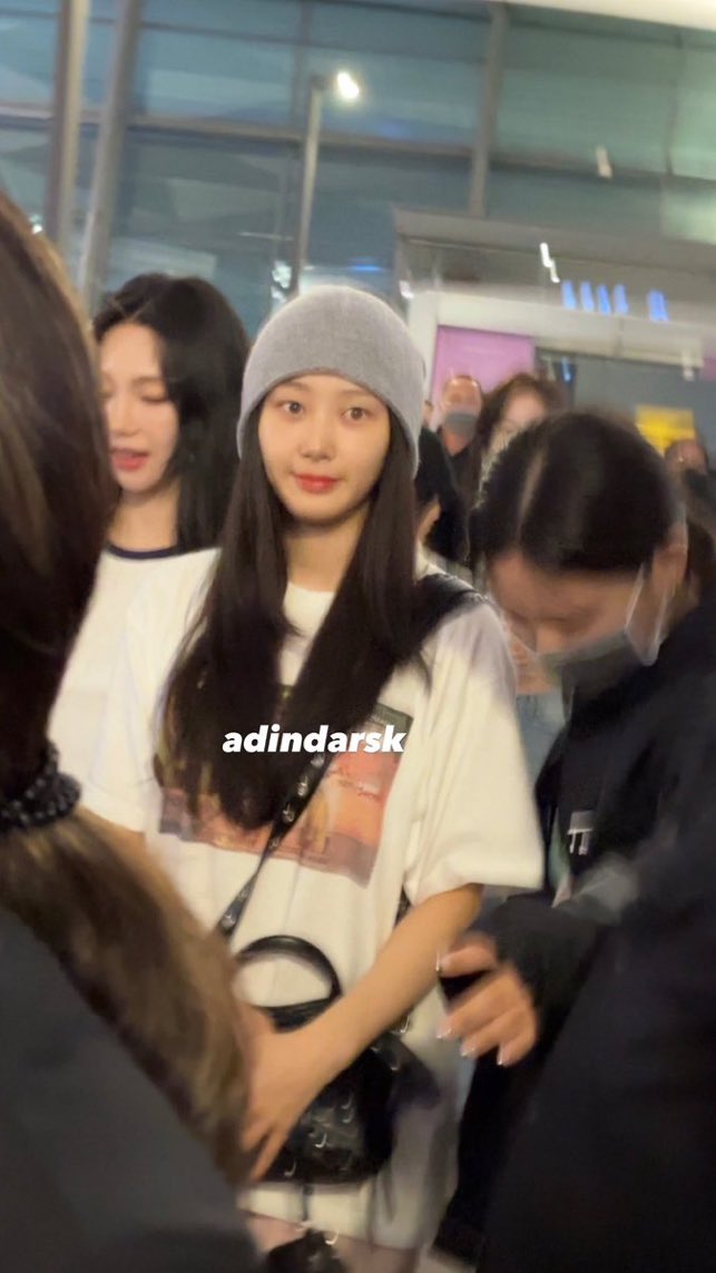 on-twitter-safe-skies-beloved-thank-you-so-much-for-the-hard-work