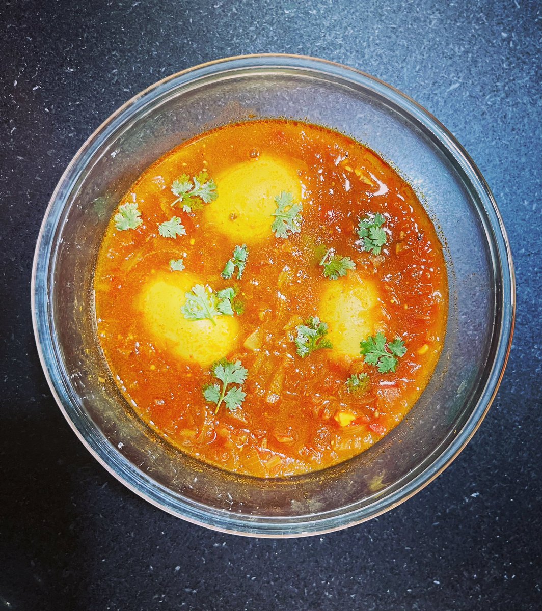 ramindersays's tweet photo. Maiden attempt in preparing an ‘egg curry’. Being a person who is not a foodie and has never used his culinary skills beyond preparing ‘Tea’ this attempt is akin to climbing a Mount Everest 😜. Tonight one person might be smiling in heavens ‘My Mom’.
:
#firstdish #firstdishever https://t.co/DpNzJ1m1QK