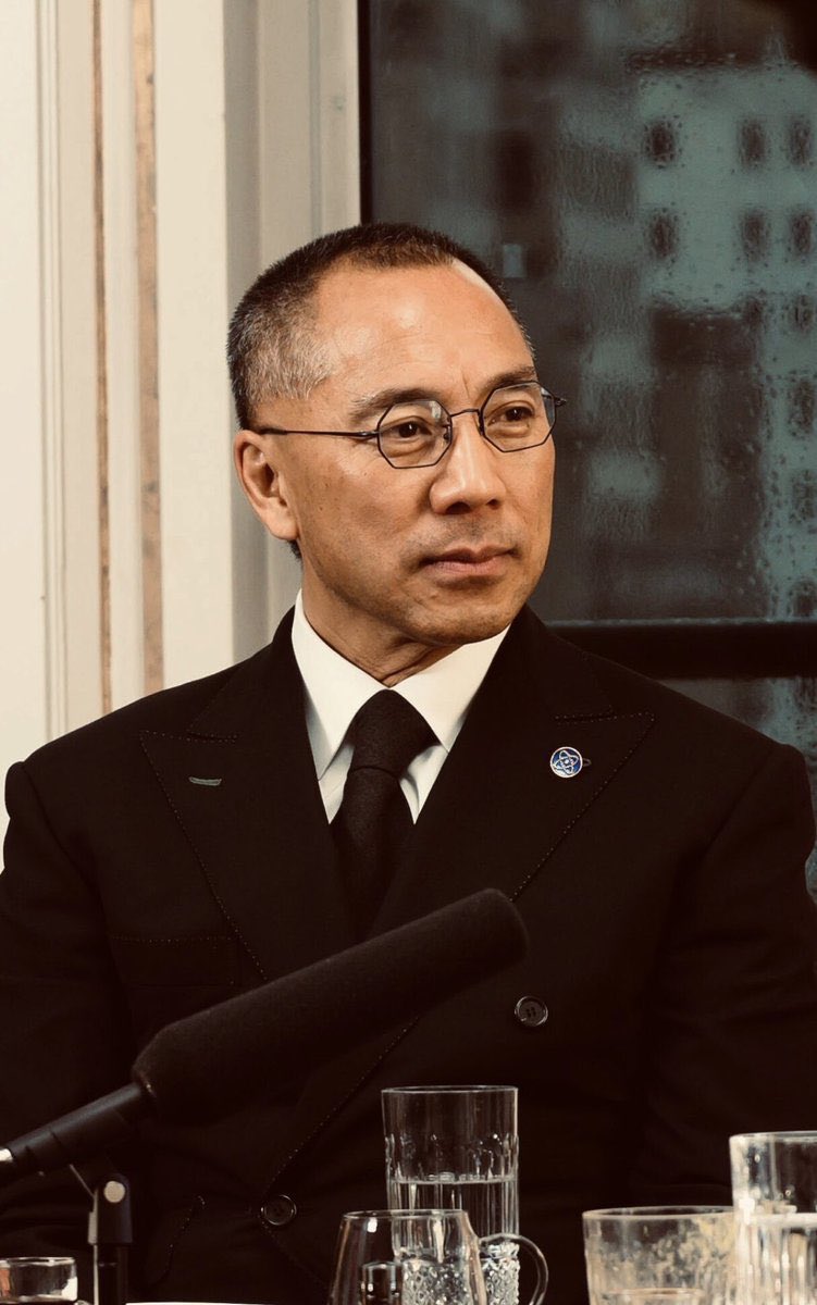 Patton0604's tweet photo. 男神预言的事情在一件接一件发生！干掉中共指日可待👊👊👊 https://t.co/q9IrXhYUB7