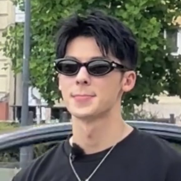 강아지                                            원숭이