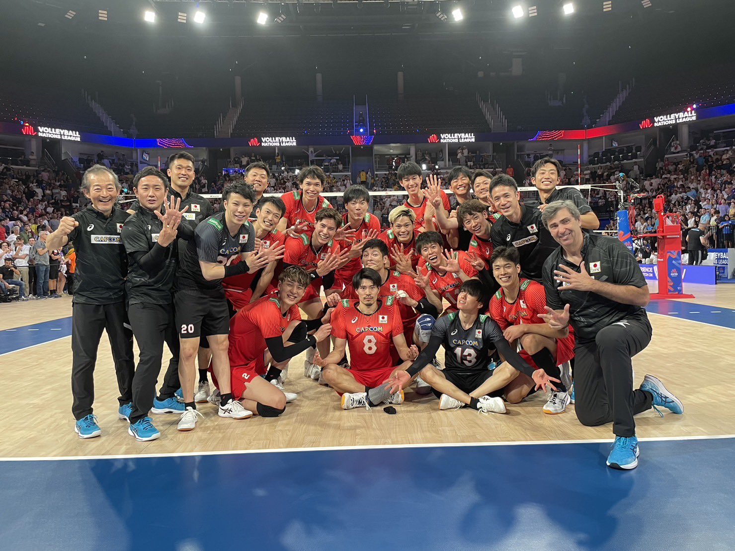 関田誠大選手 サイン 2019-20 V.LEAGUE スポーツ選手