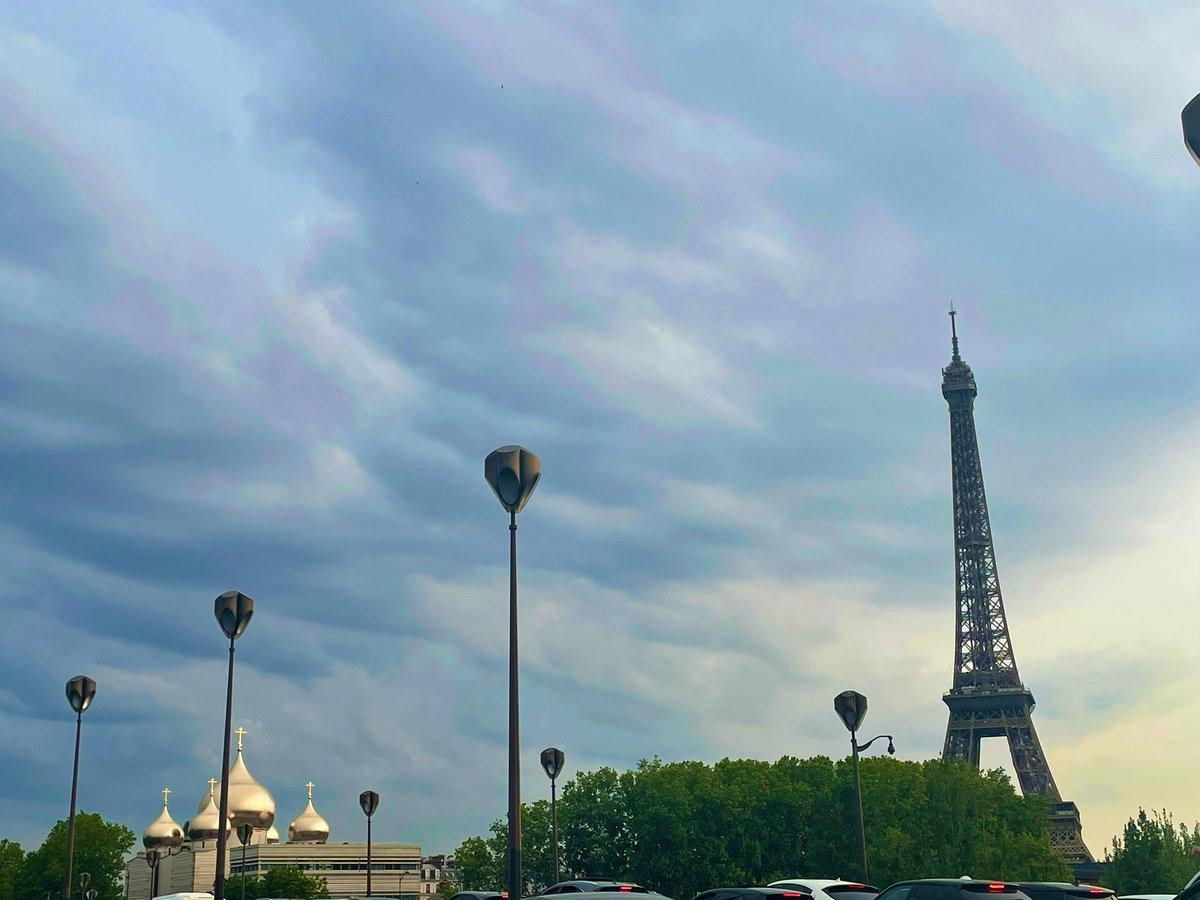 @LaTourEiffel 🤩
#EiffelTower #explore #paris #summervibes #photo #streetphotography #francemagique #regionidf