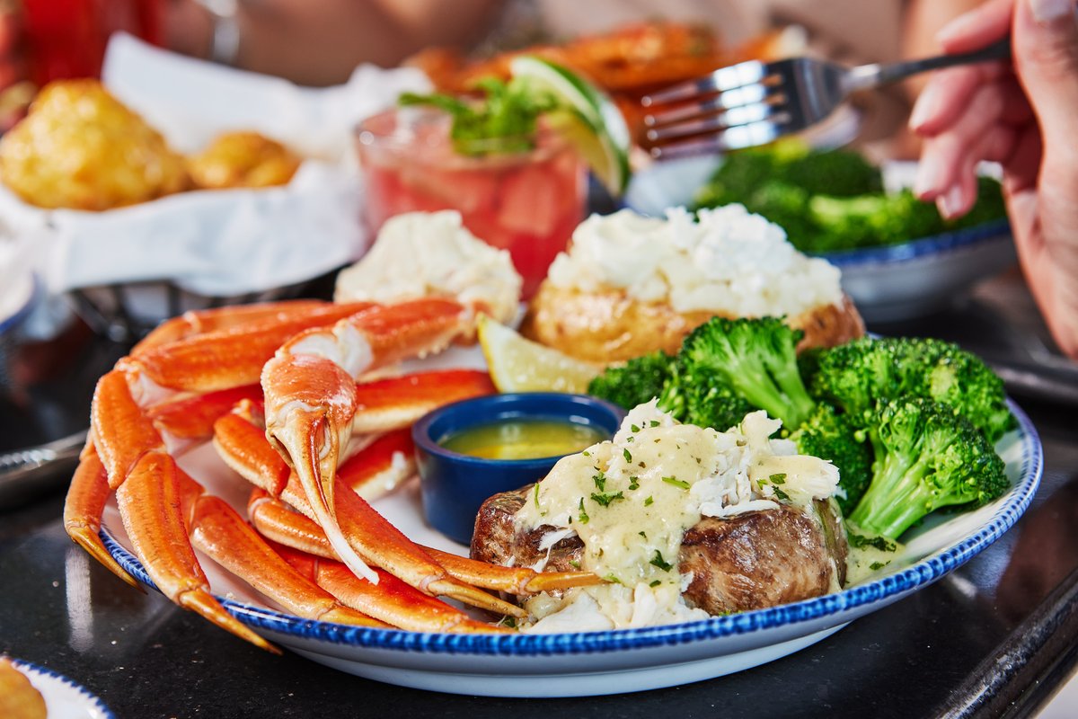 Red Lobster on Twitter "NEW! Crab & OscarTopped Sirloin, part of