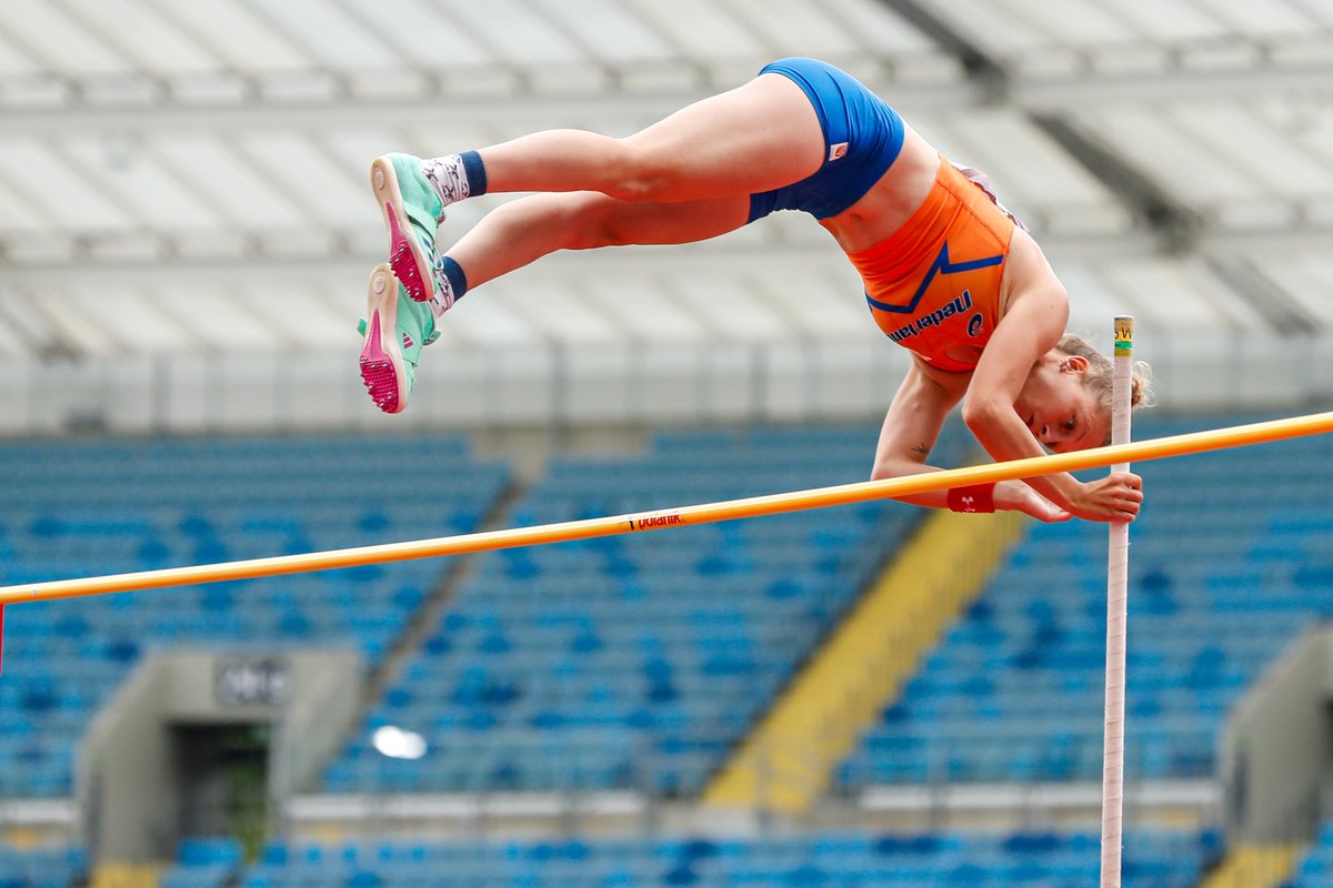 Karlijn Schouten pakt op het polsstokhoogspringen VIJF punten! 💪

📷 BSR Agency   
#TeamNL #NederlandseLoterij