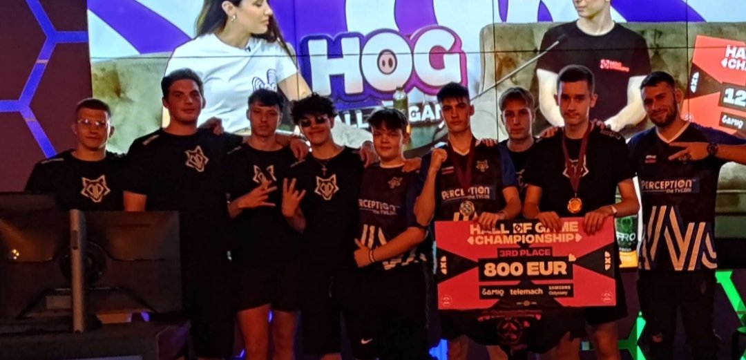 Jonigrec's tweet image. #3 in @hog_esport  W @PoweerFN (800€)
@cyberwolves_si