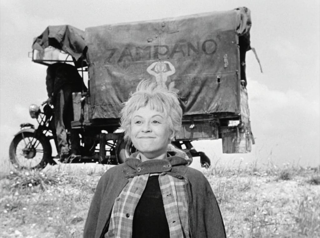 Giulietta Masina 'La strada' (1954) Federico Fellini.