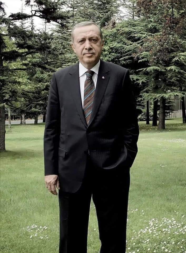 Zorlama yok seviyorsan kalp bırak ❤️ ❤️♥️
#BaşkanErdogan