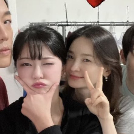 언니... 차기작좀......