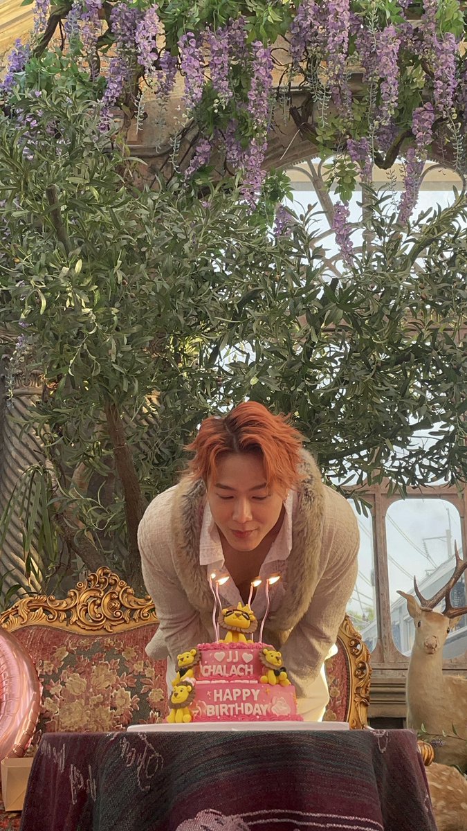 2J.Eden7777 tweet media