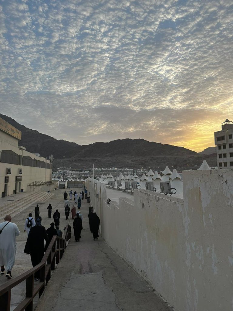 ‘These are the days we have been waiting for.’ Haj commences Monday insha Allah. Our group, Al Hussam from South Africa, did a dry run walk through from our hotel to Mina this morning, just as the skies were drawn. #haj #Hajj1444 #Hajj2023