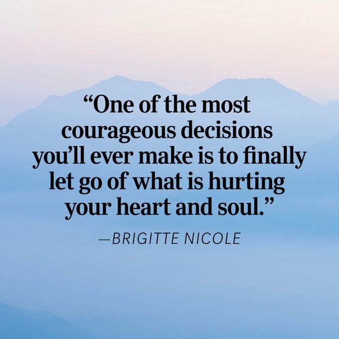 TaroTweetersGem's tweet photo. It's an act of courage to let go of what's hurting ur heart & soul. Be strong. 💖✨
#WeekendWord #manifestation #affirmation #lawofattraction #aries #taurus #gemini #cancer #leo #virgo #libra #scorpio #sagittarius #capricorn #aquarius #pisces #astrology #horoscope #oracle #tarot https://t.co/uRnLRXNWvz
