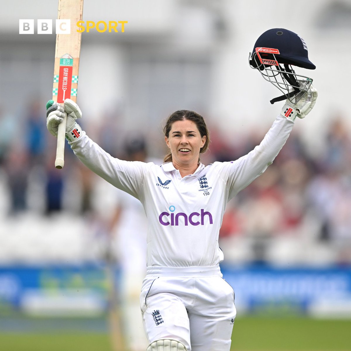 bbctms's tweet photo. And there's the double ton. 🙌

Tammy Beaumont is a double centurion!

200* from 317 balls.

#BBCCricket #Ashes https://t.co/CFoc8TIGkN