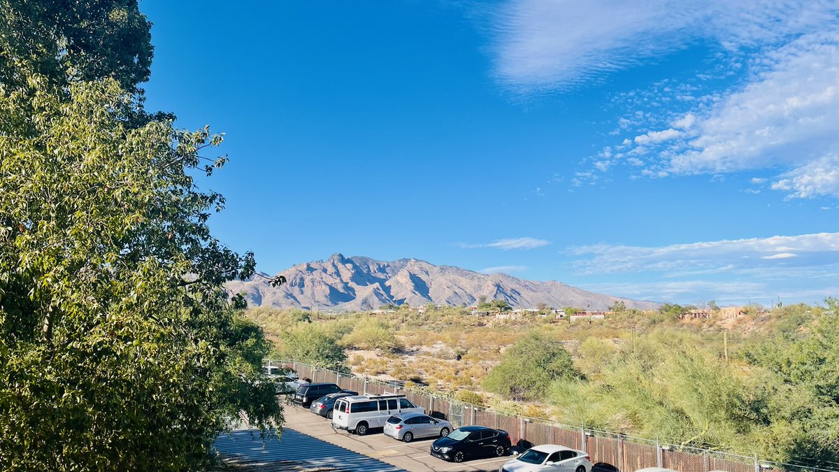 PromontoryApts's tweet photo. Love your view at Promontory Apartment Homes in Tucson!

#LoveWhereYouLive #WeLoveOurResidents #Tucson #LuxuryRentals #PromontoryApartments https://t.co/gkST809bEF