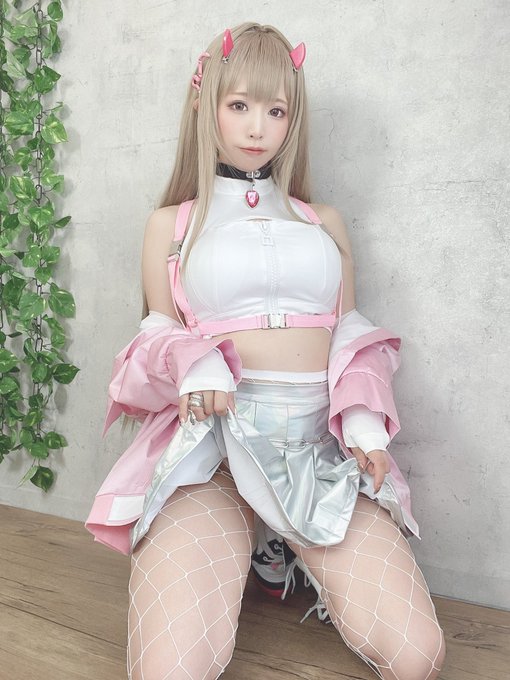 Twitterのコスプレ画像23